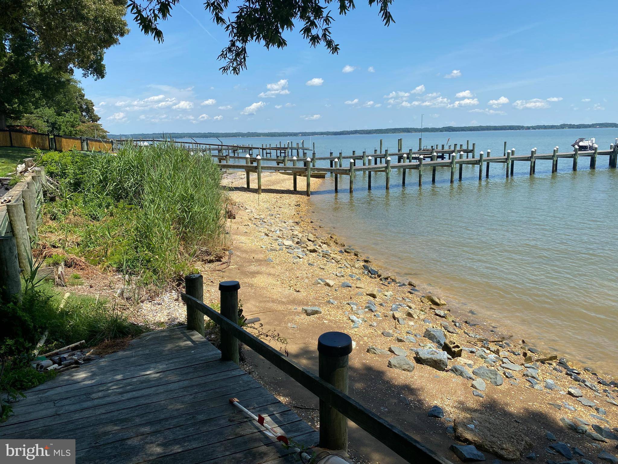 Cobb Island, MD 20625,18976 WICOMICO RIVER DR