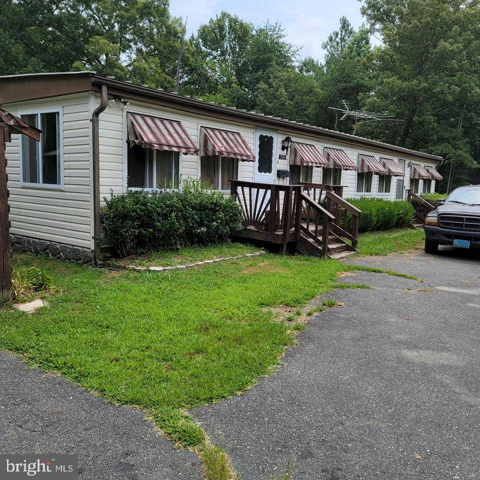 Colonial Beach, VA 22443,398 FERRY LNDG