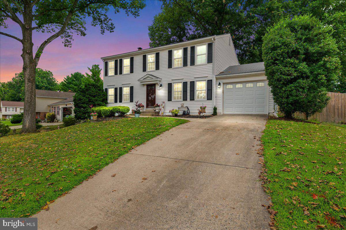 Centreville, VA 20121,14570 WOODLAND RIDGE DR