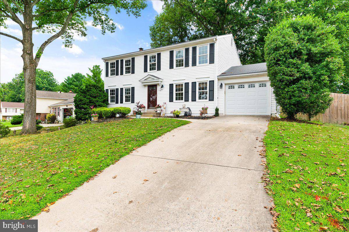 Centreville, VA 20121,14570 WOODLAND RIDGE DR