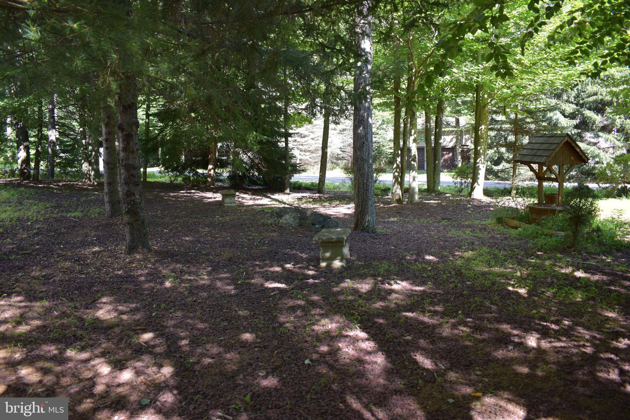 Pocono Lake, PA 18347,1109 SHACKAMAXON DR