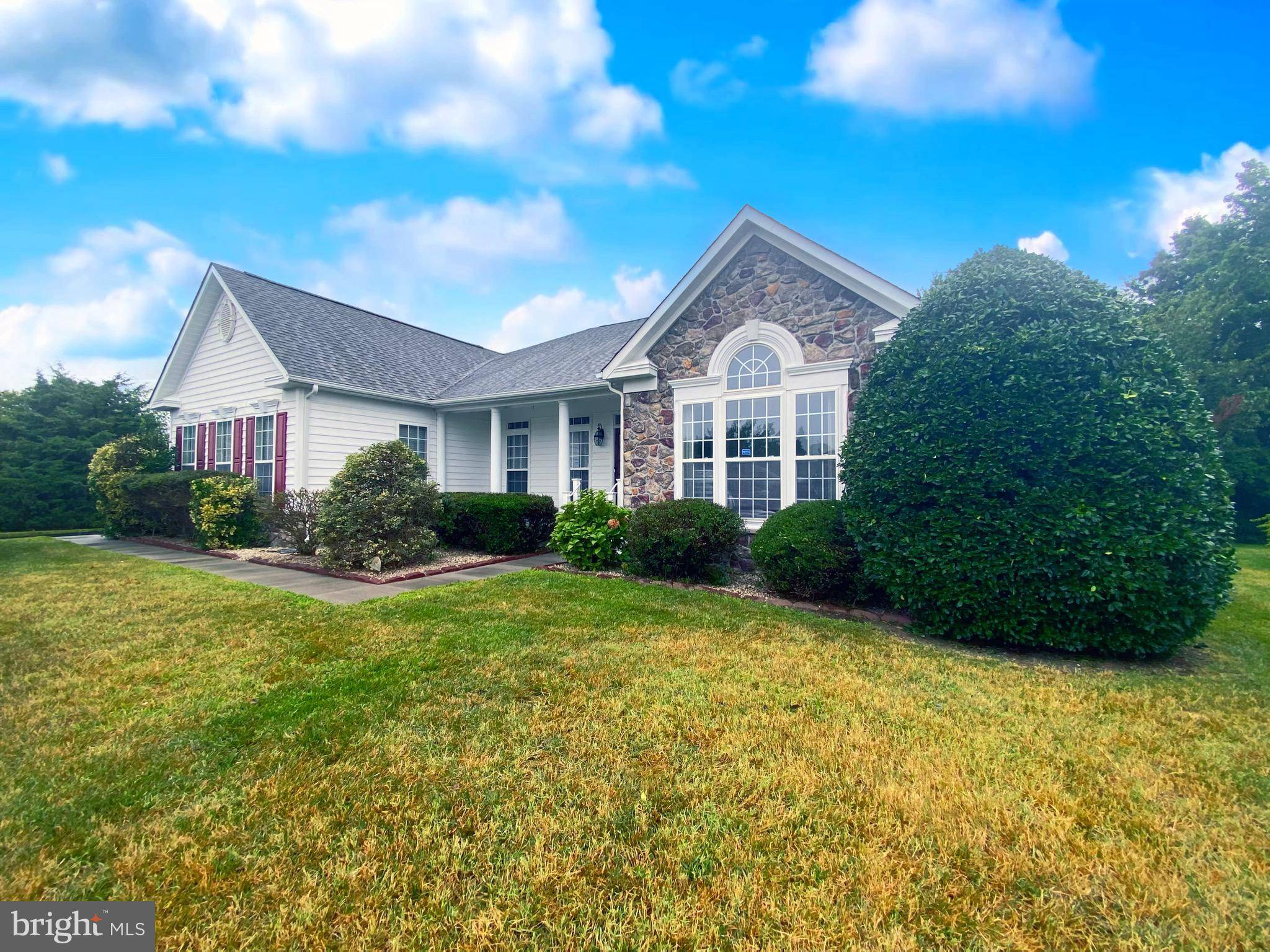 Ocean View, DE 19970,37115 LORD BALTIMORE LN