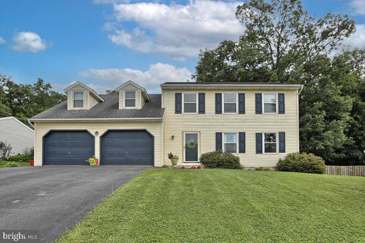 Stevens, PA 17578,9 N HORSESHOE DR