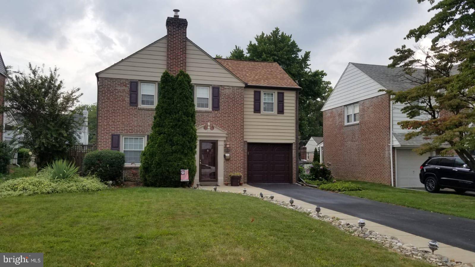 Havertown, PA 19083,202 OXFORD HILL LN