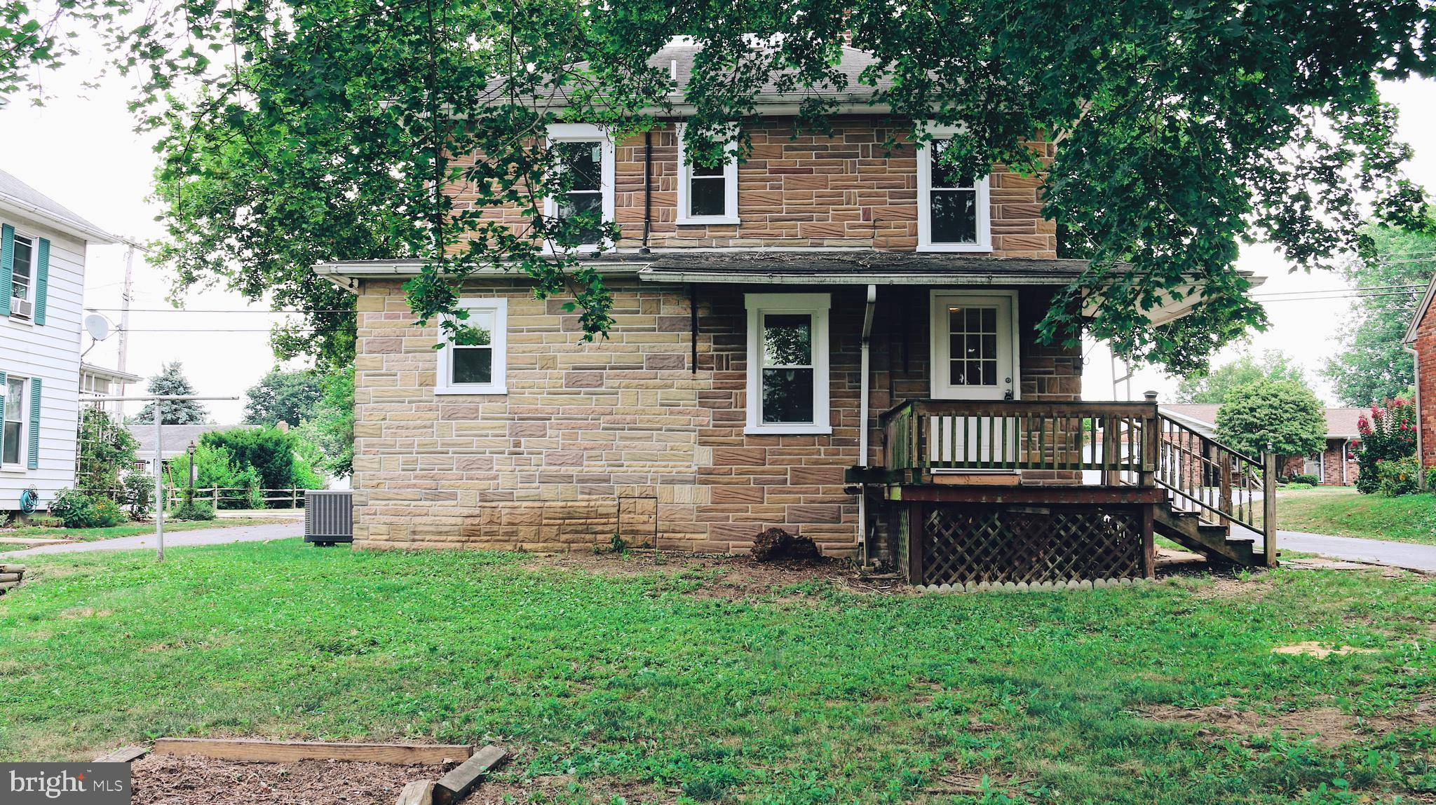 Greencastle, PA 17225,552 ALLISON ST N