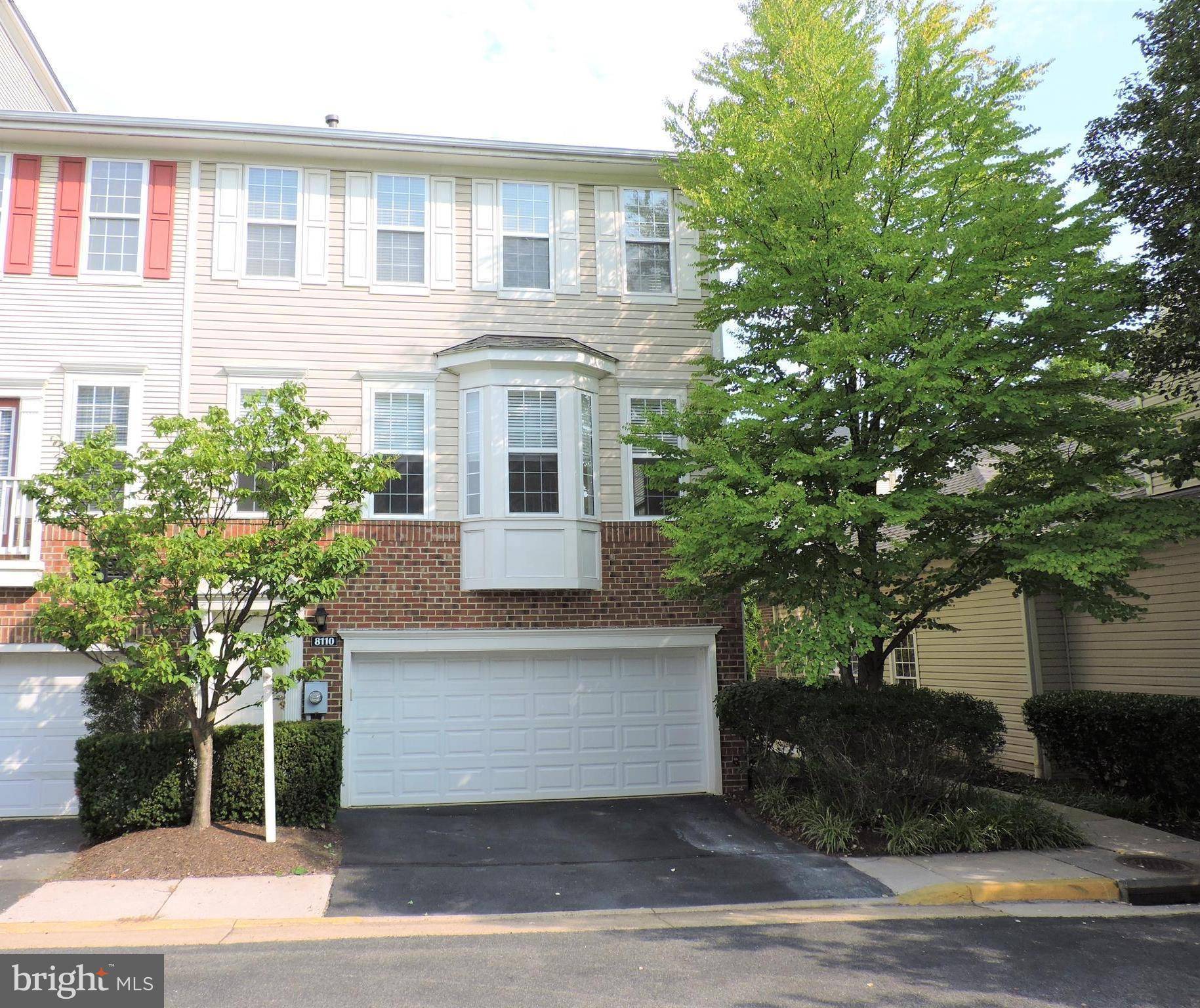 Falls Church, VA 22042,8110 ANNA CT #13