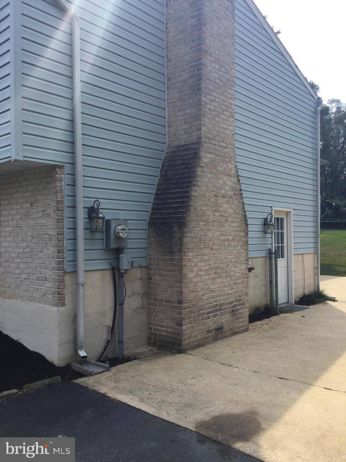 Lancaster, PA 17603,123 NICHOLAS RD