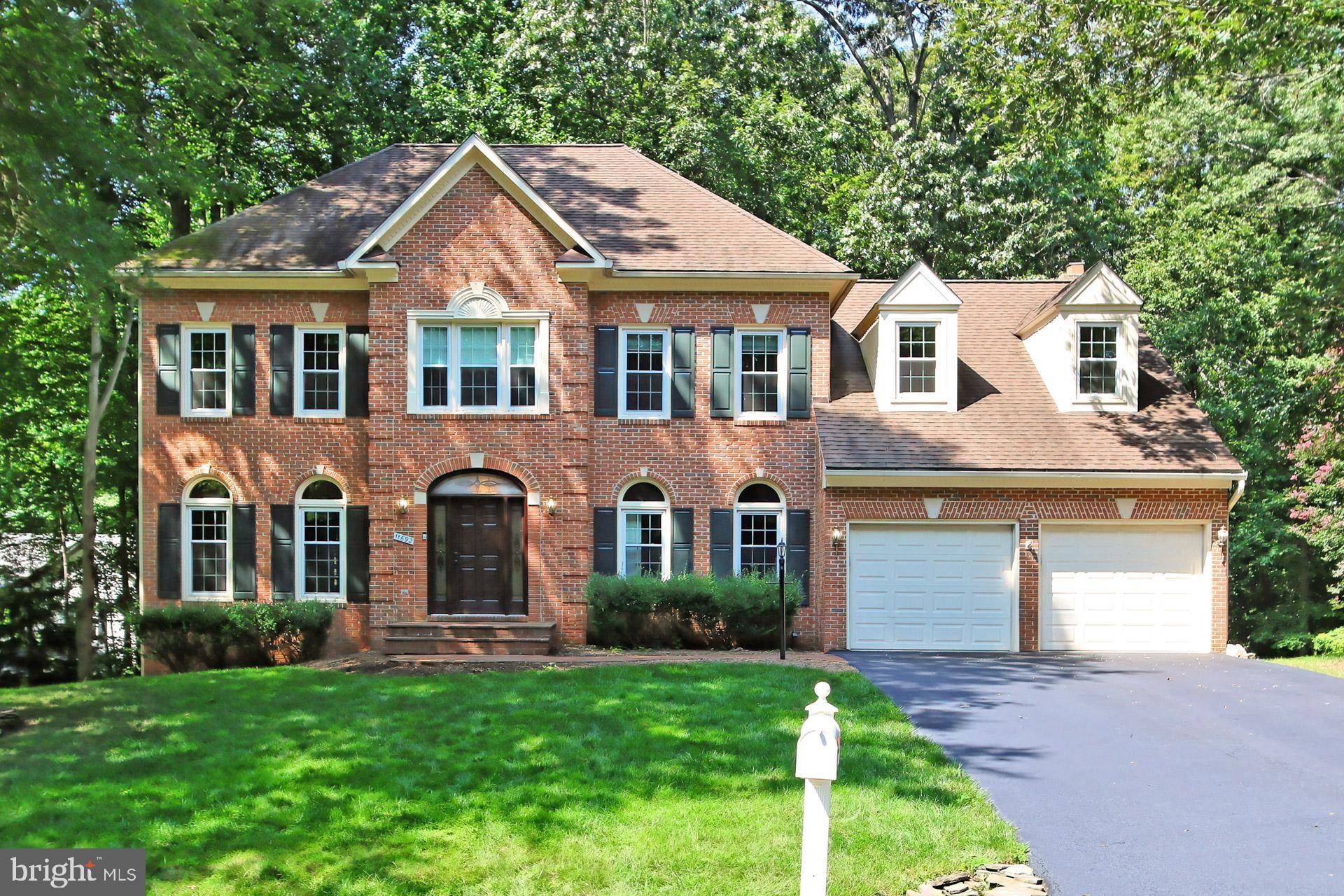 Manassas, VA 20112,11692 SANDAL WOOD LN