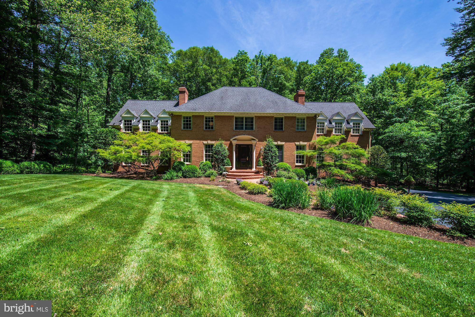 Great Falls, VA 22066,507 ARNON LAKE DR