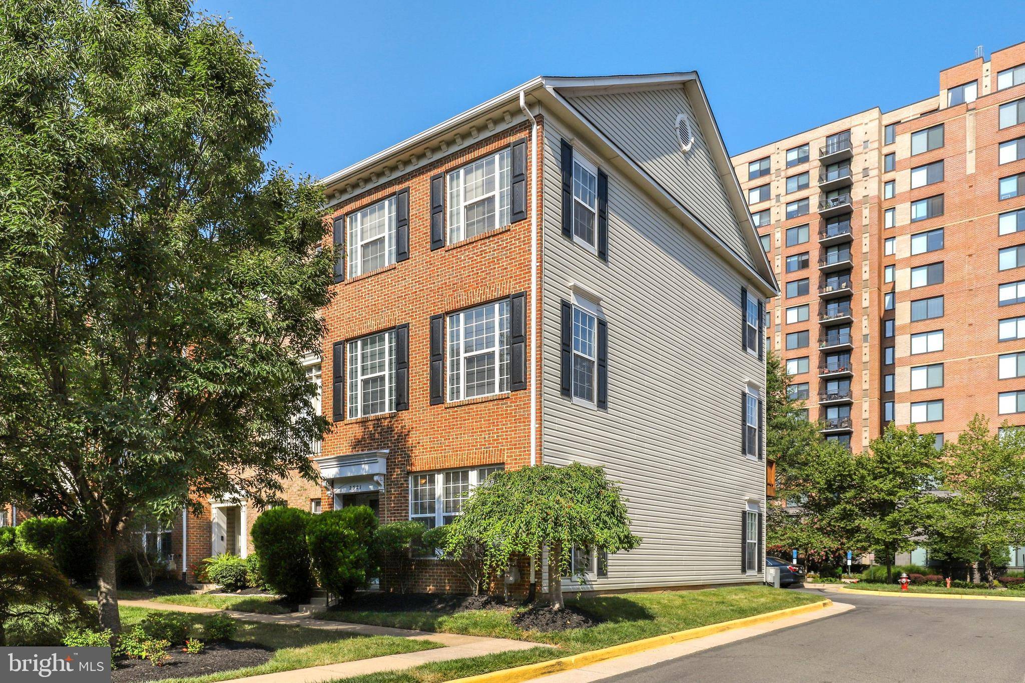 Alexandria, VA 22303,2321 HUNTINGTON STATION CT