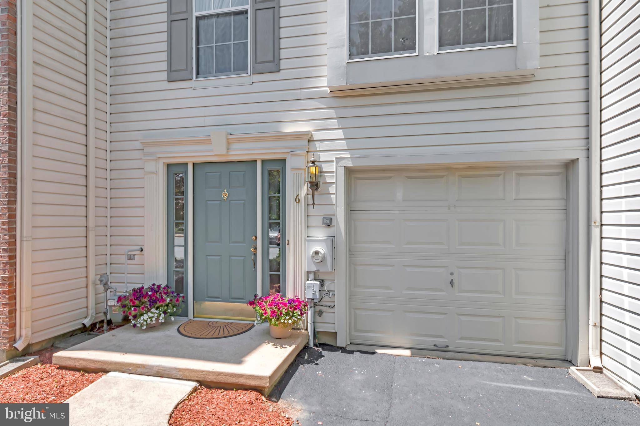 Newark, DE 19702,6 HIBISCUS DR