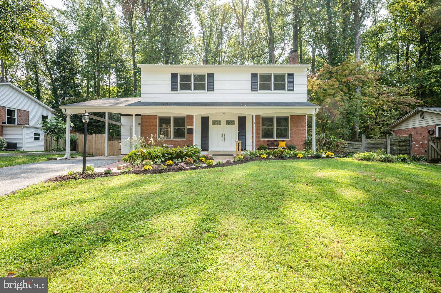 Annandale, VA 22003,8935 ORANGE HUNT LN