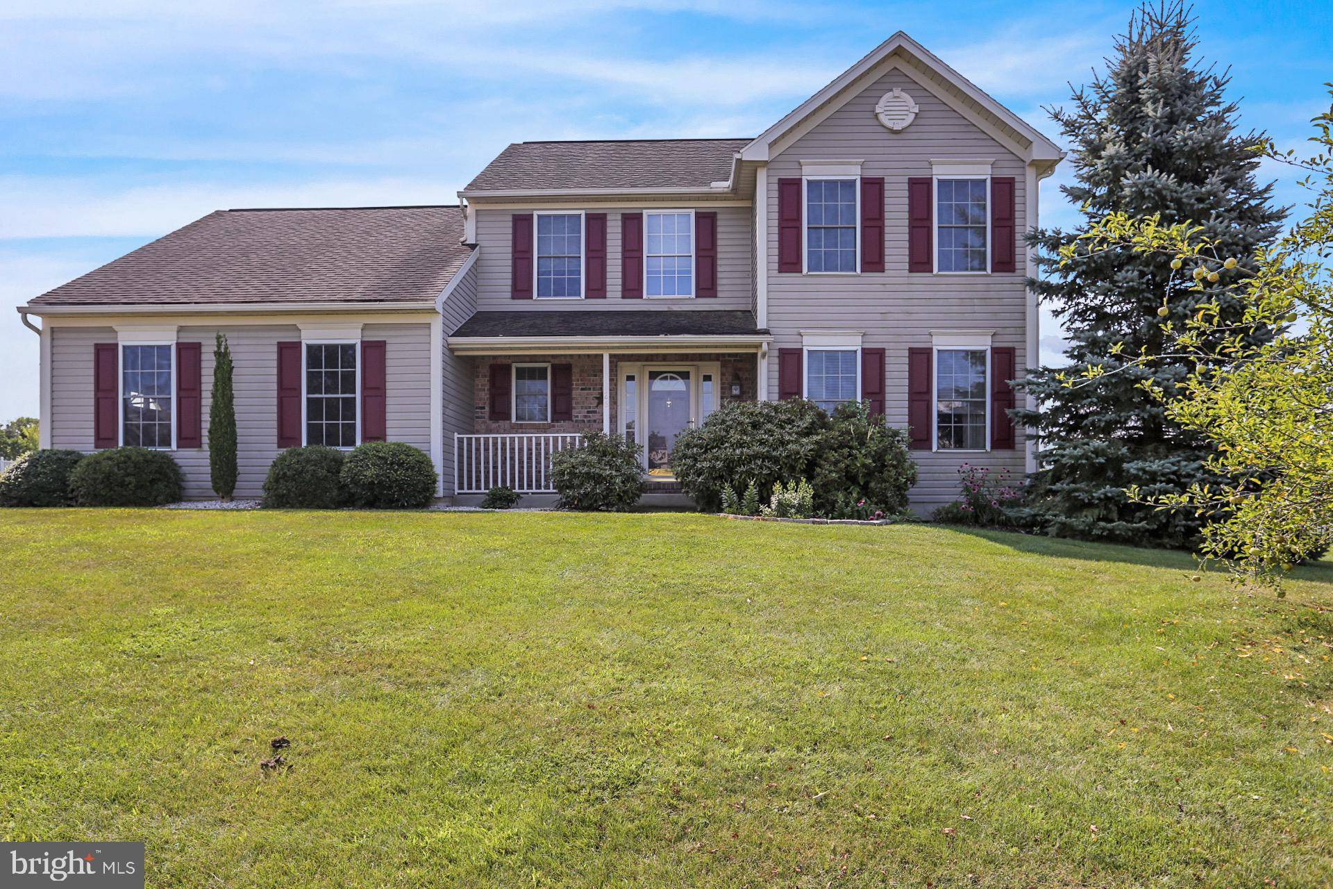 Bernville, PA 19506,26 WALNUT DR E