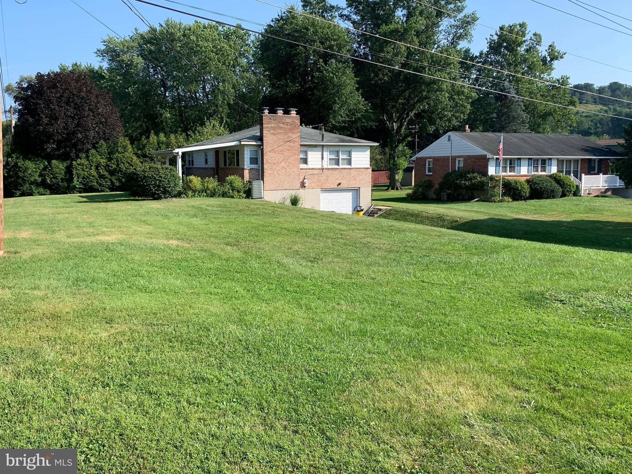 New Cumberland, PA 17070,21 TERRACE PL