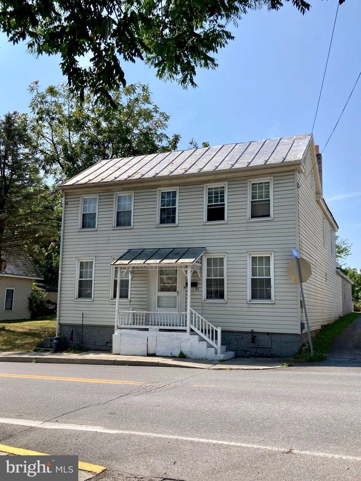 Newville, PA 17241,63 VINE ST