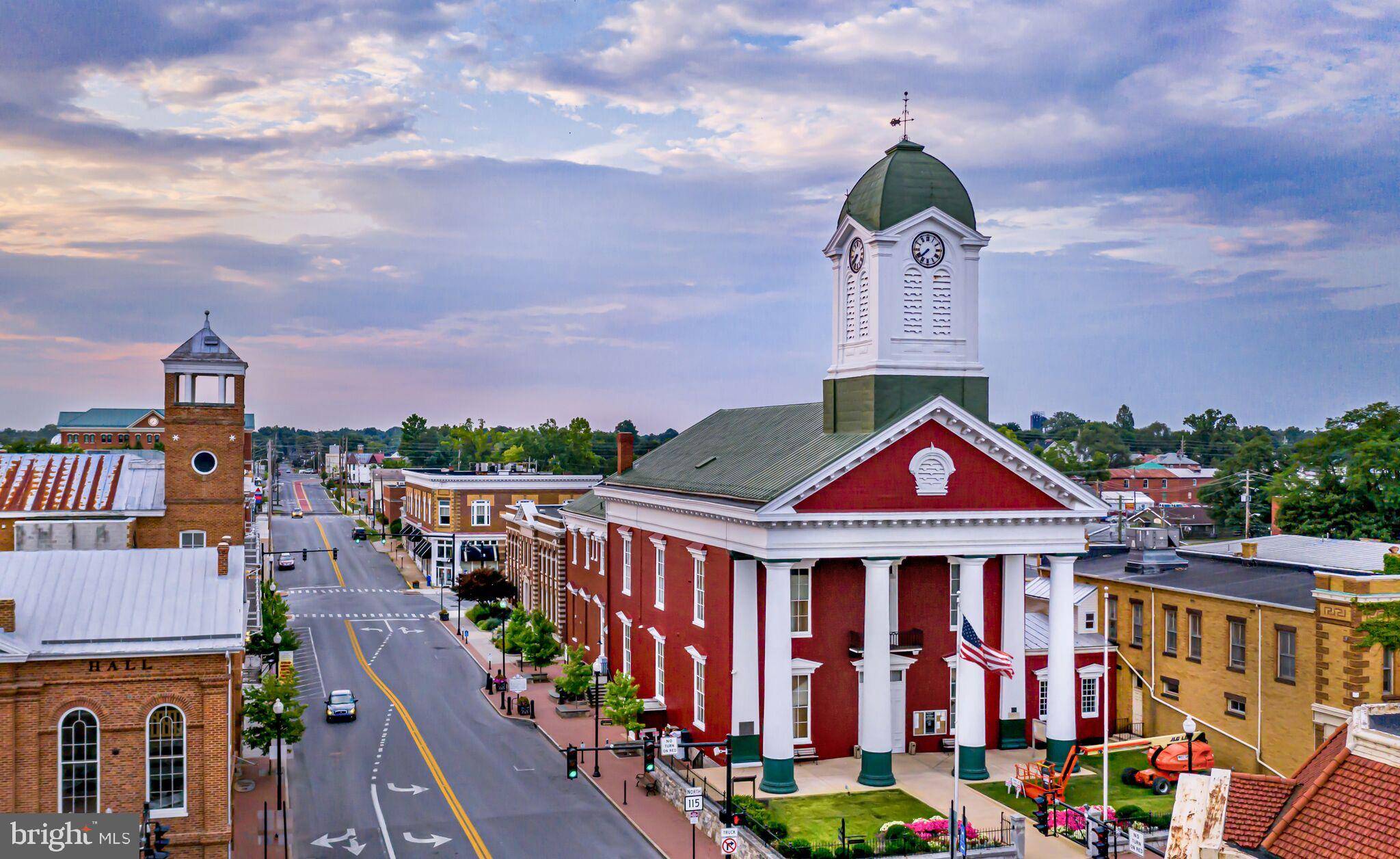 Charles Town, WV 25414,33 BELL TOWER LN