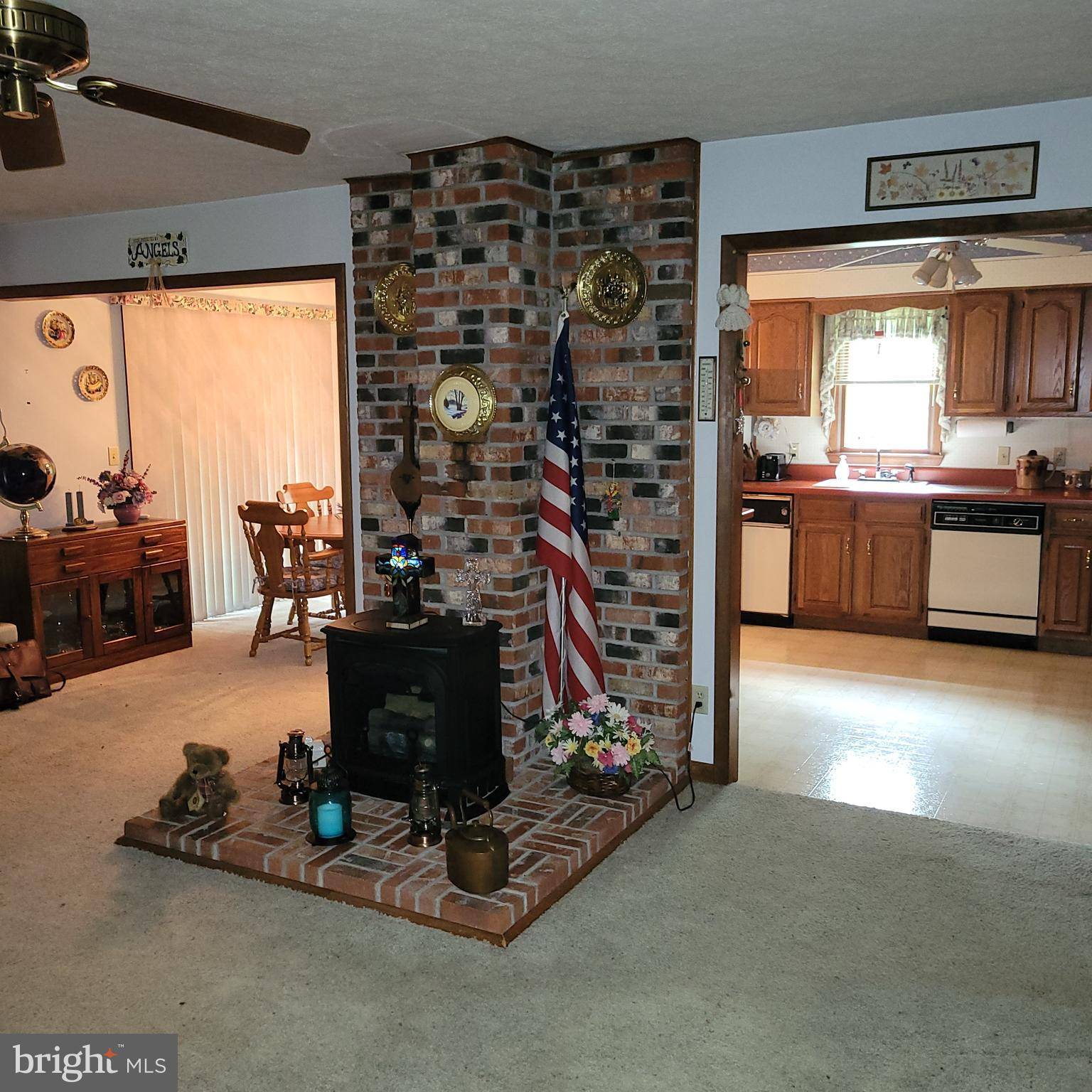 Berkeley Springs, WV 25411,405 HOPE ACRES DRIVE