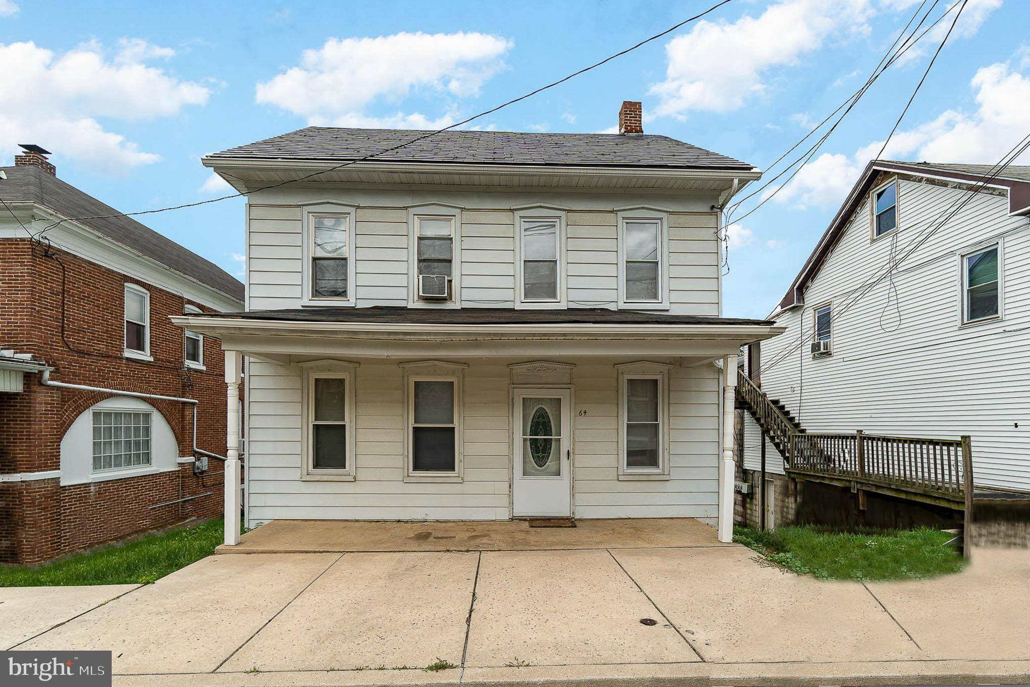 Windsor, PA 17366,64 W MAIN ST