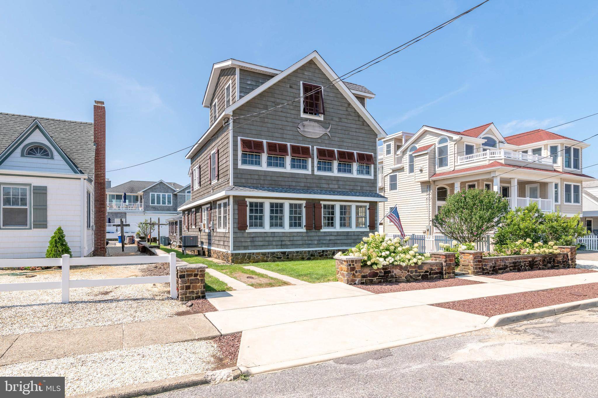 Surf City, NJ 08008,38 N 22ND ST