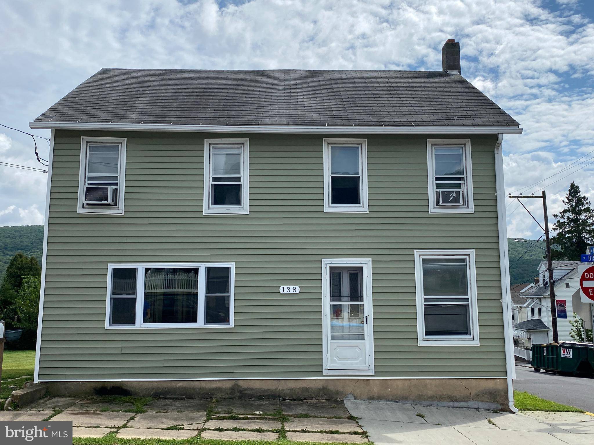 Williamstown, PA 17098,138 W BROAD ST