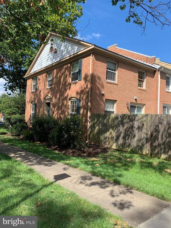 Springfield, VA 22151,5253 BRADGEN CT