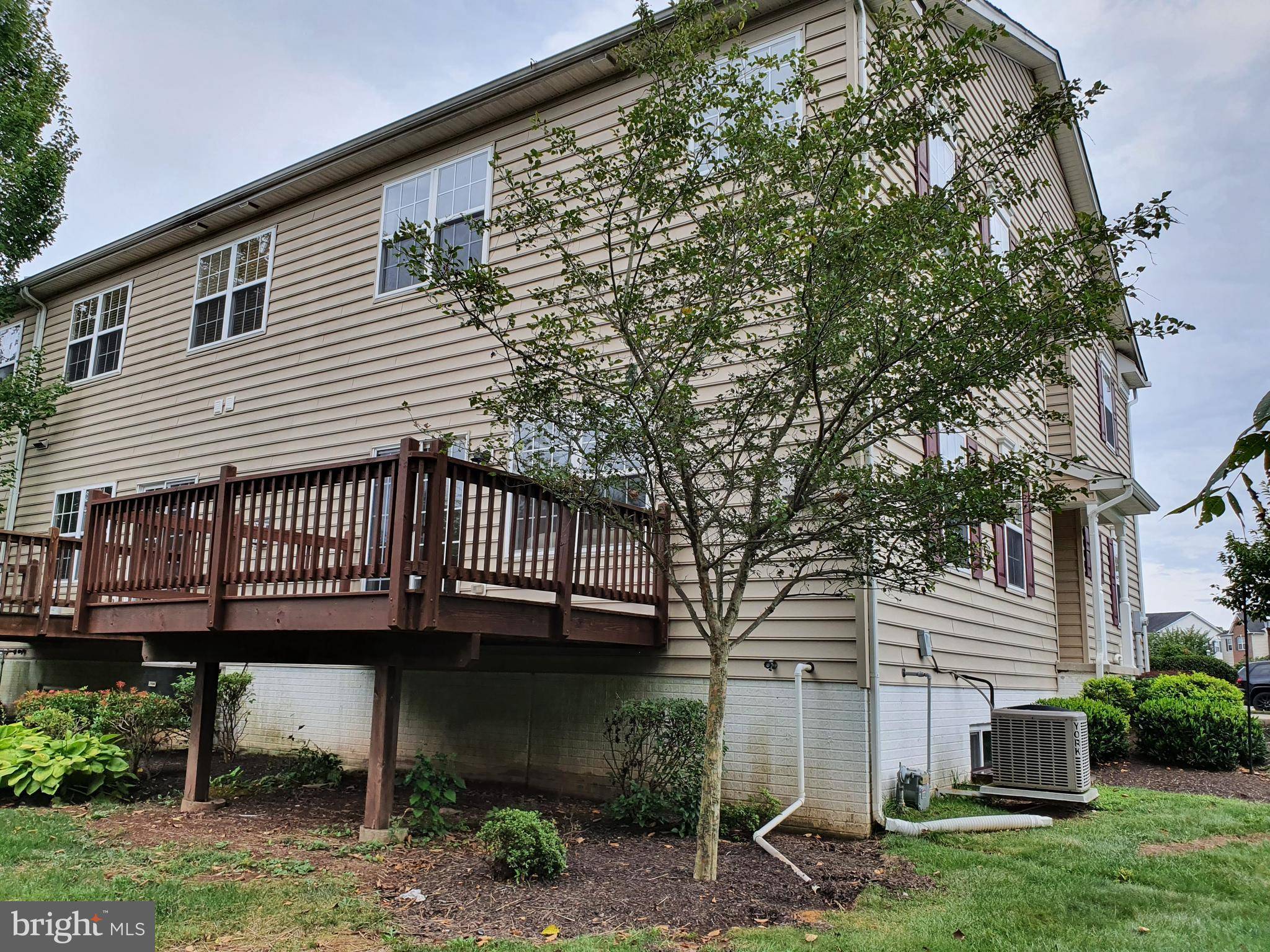 Pennsburg, PA 18073,1058 ROSEMONT TER