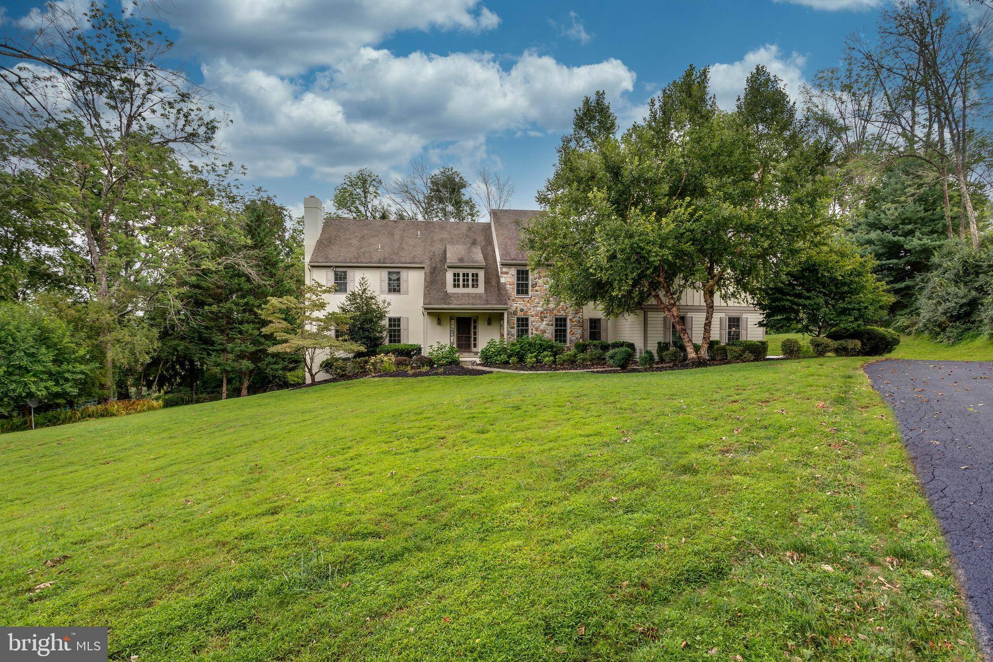 Newtown Square, PA 19073,41 OLD COVERED BRIDGE RD