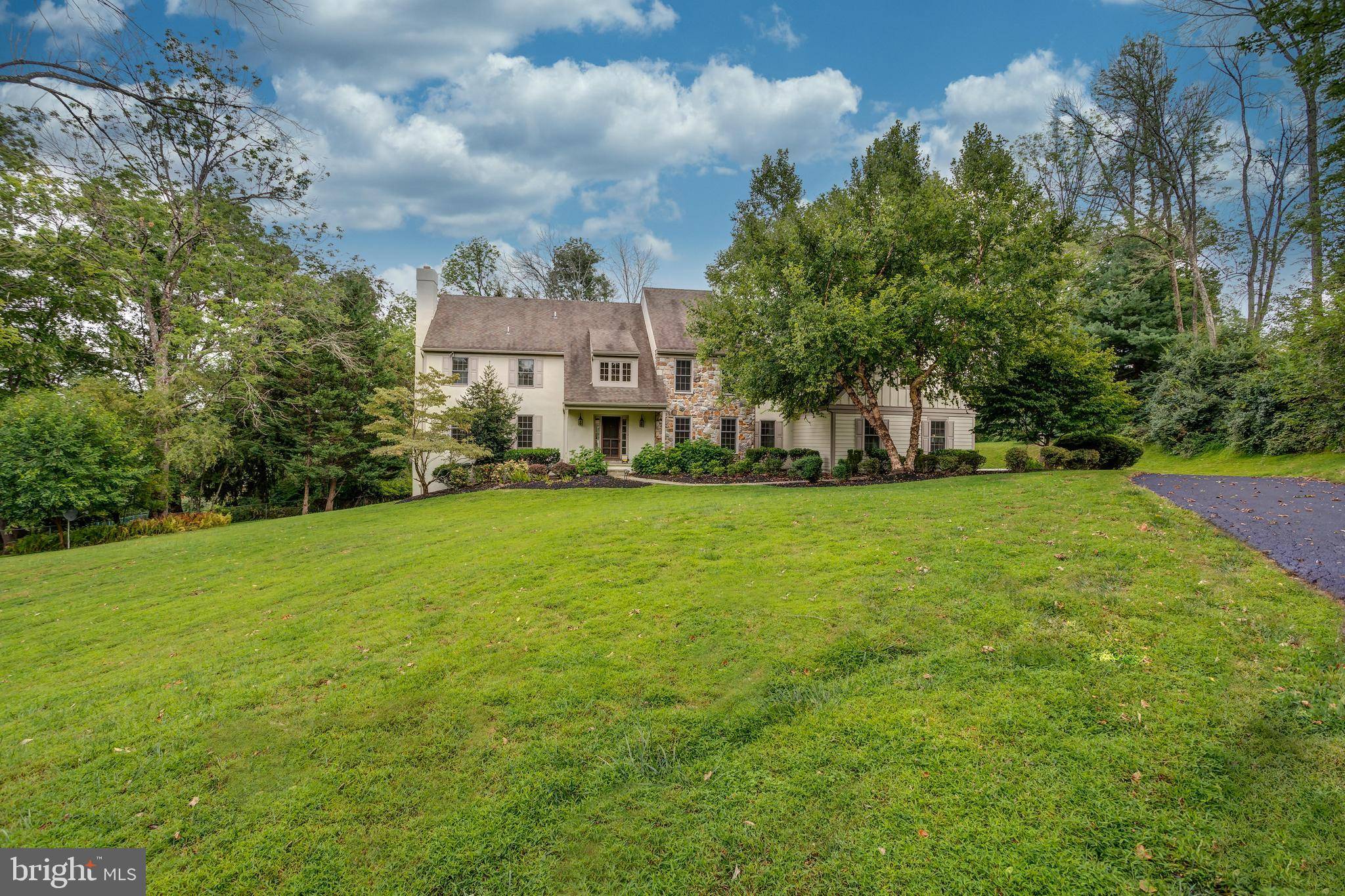 Newtown Square, PA 19073,41 OLD COVERED BRIDGE RD