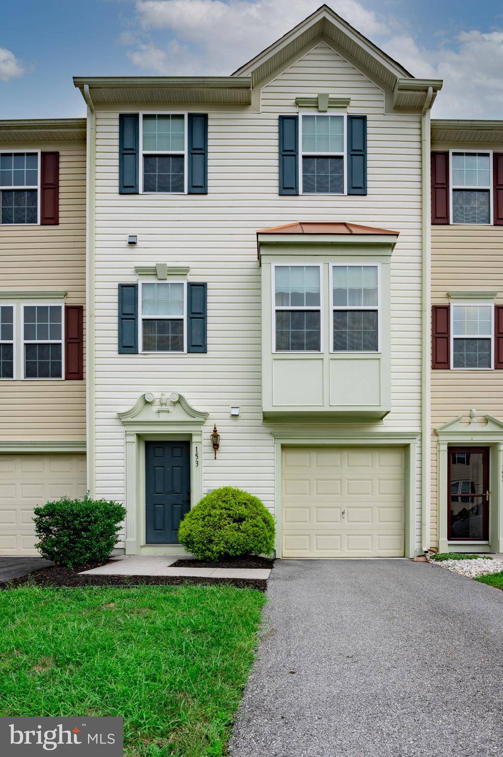 Falling Waters, WV 25419,153 TIDEWATER TER