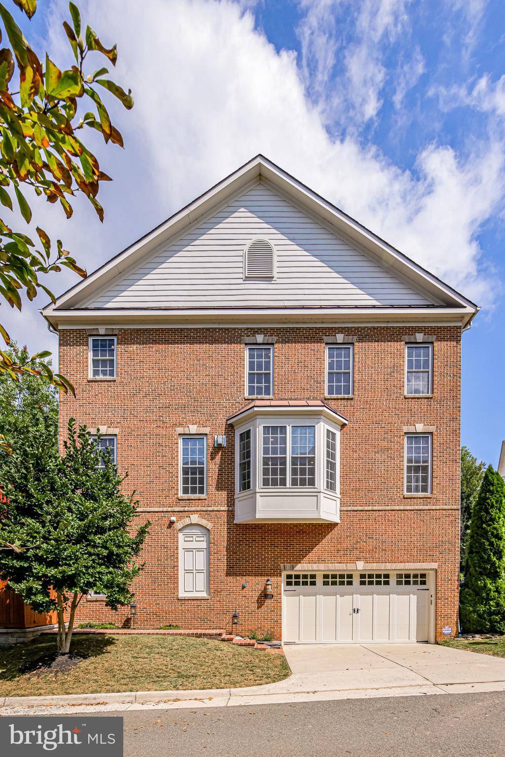 Alexandria, VA 22304,3551 GODDARD WAY