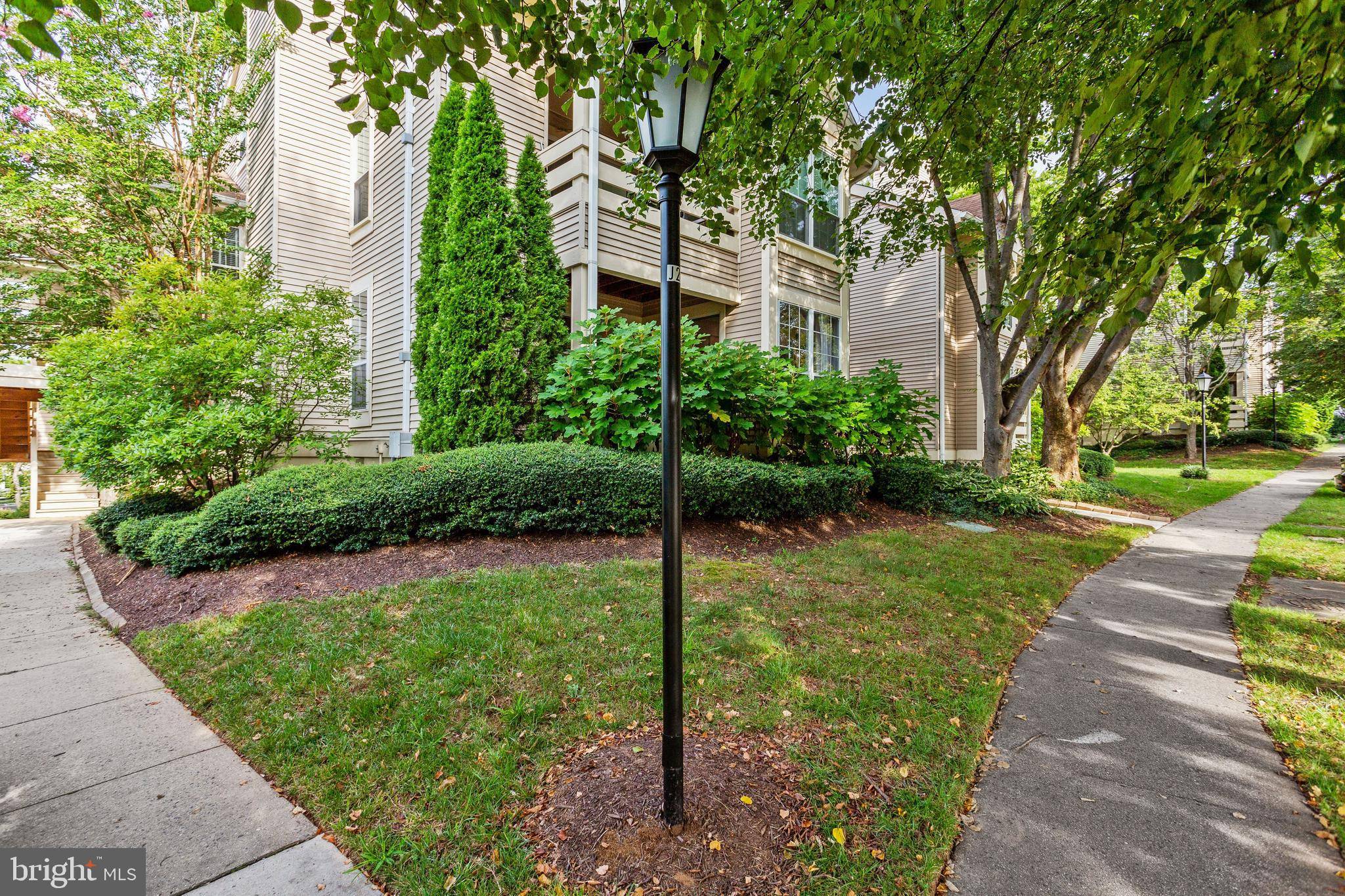 Alexandria, VA 22312,6608-A JUPITER HILLS CIR #A