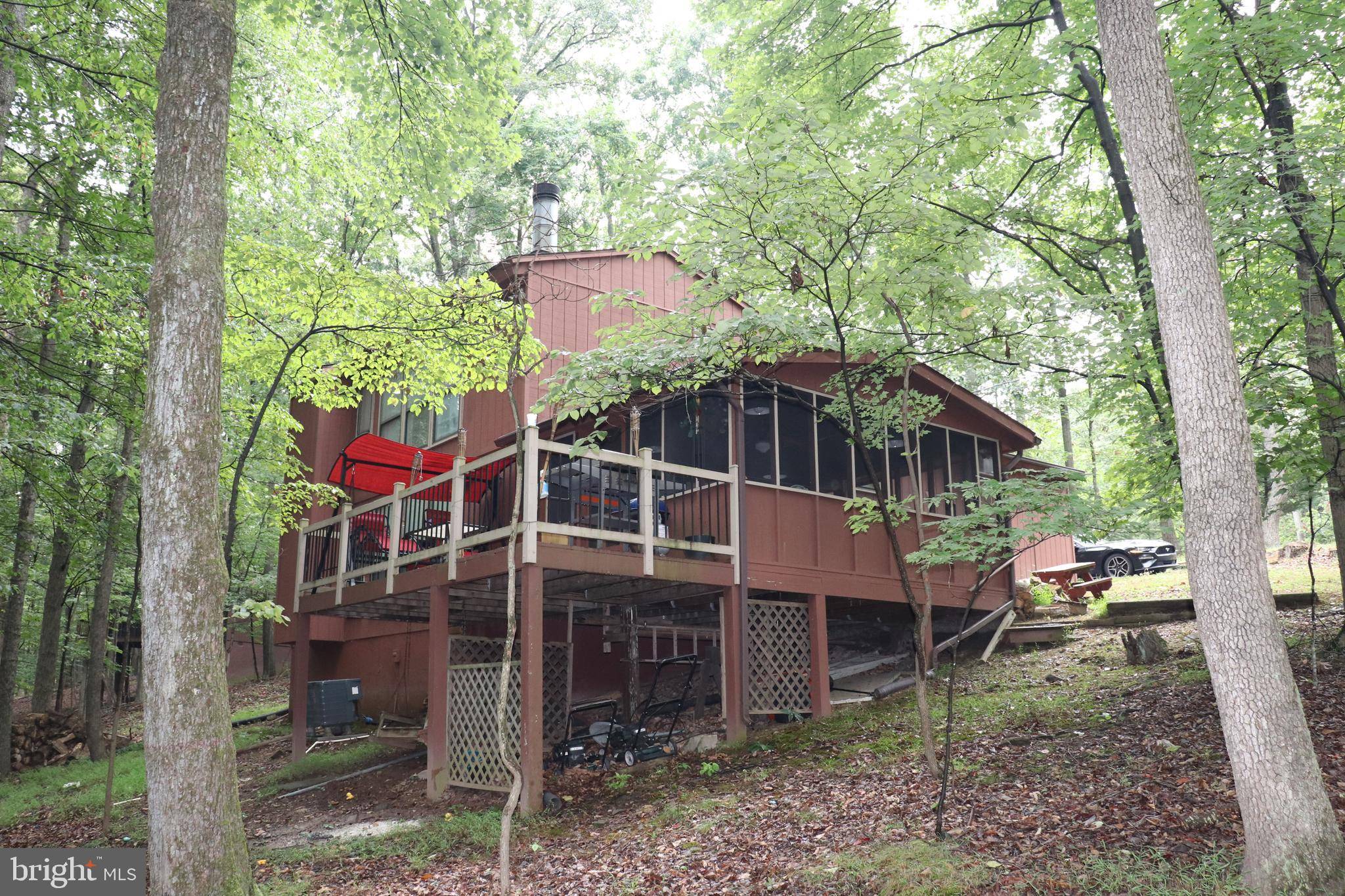 Hedgesville, WV 25427,132 BLACK HAWK LN