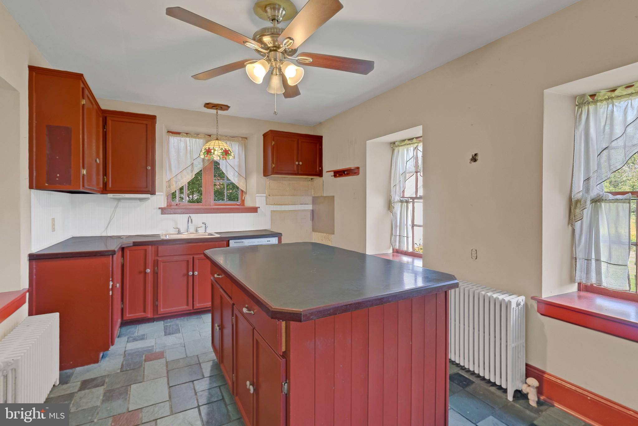 Perkiomenville, PA 18074,5 SCHWENK RD