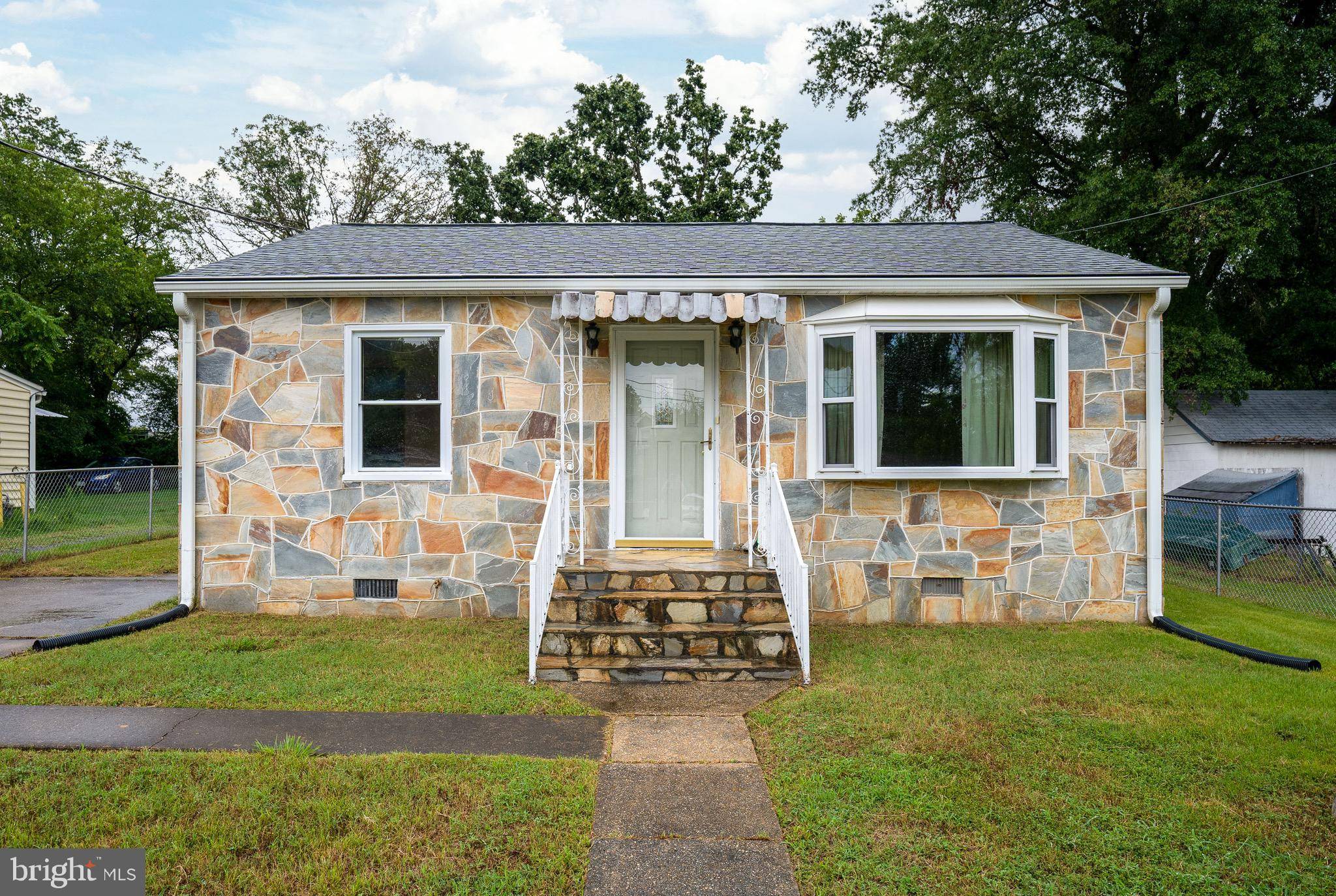 Fredericksburg, VA 22408,207 ALEXANDRIA ST