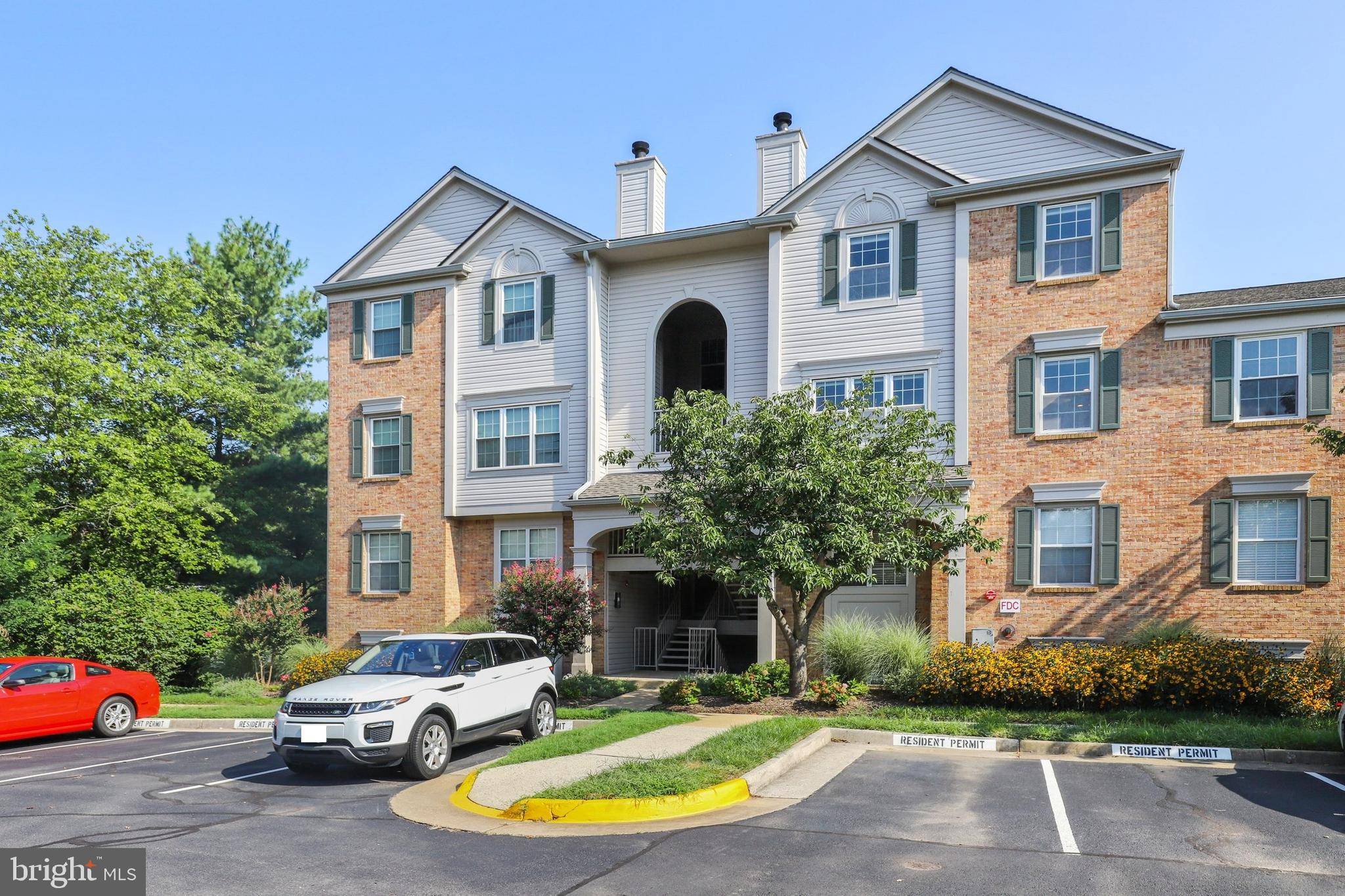 Falls Church, VA 22042,2802 EMMA LEE ST #304