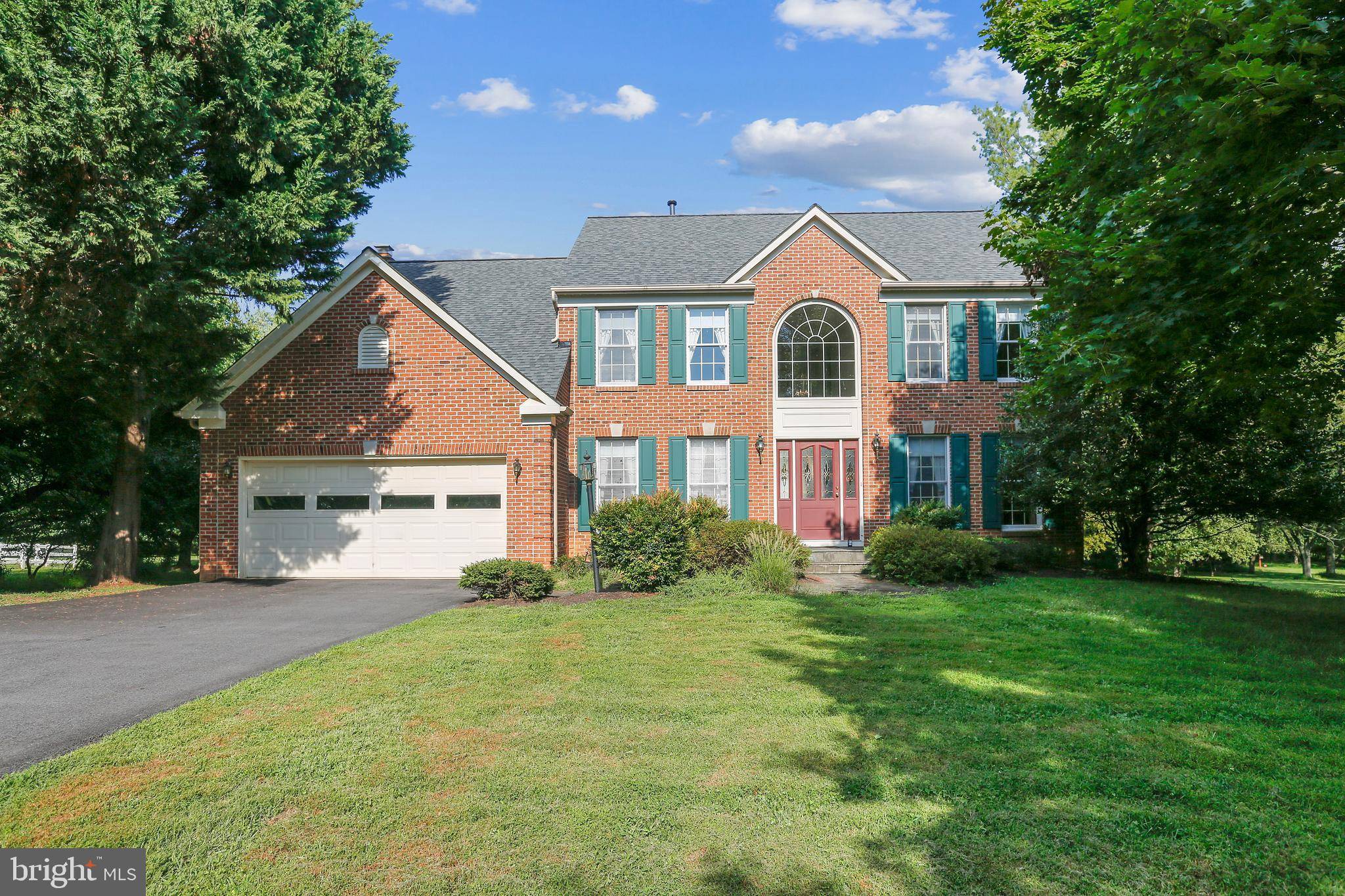 Gaithersburg, MD 20882,20249 SWEET MEADOW LN