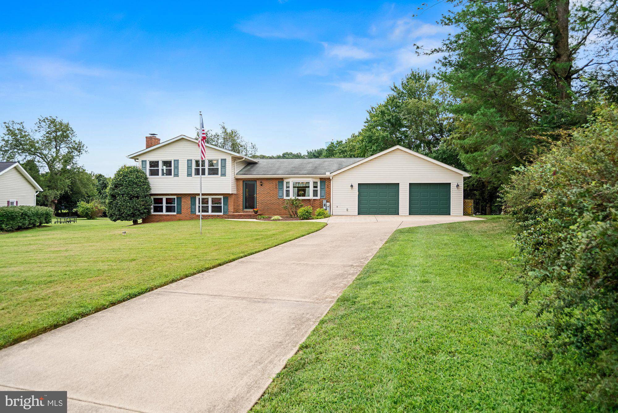 Pasadena, MD 21122,8497 CLIPPER CT