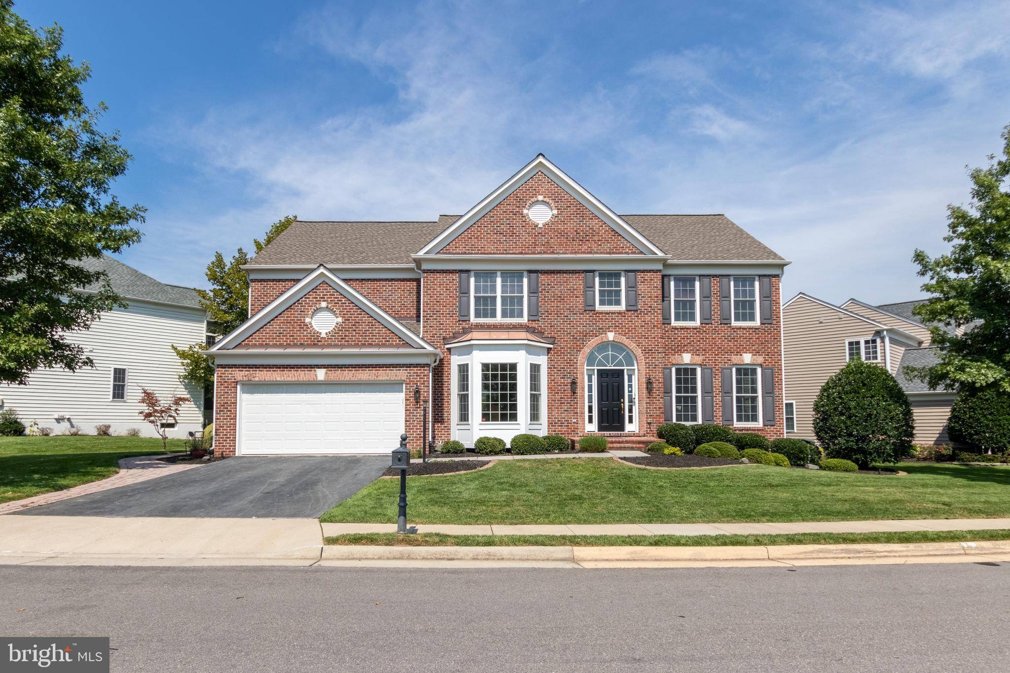 Chantilly, VA 20152,43885 CHURCHILL GLEN DR