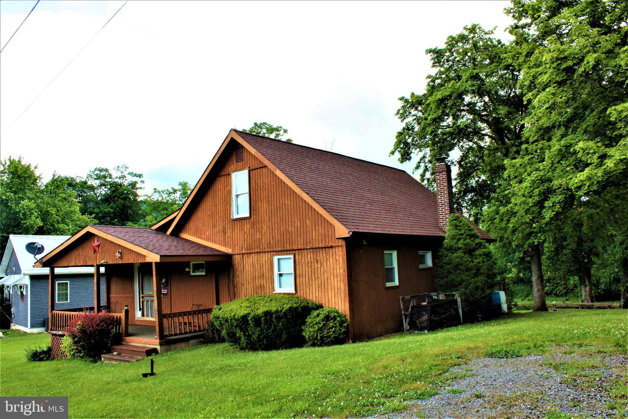 Springfield, WV 26763,309 COTTAGE LN