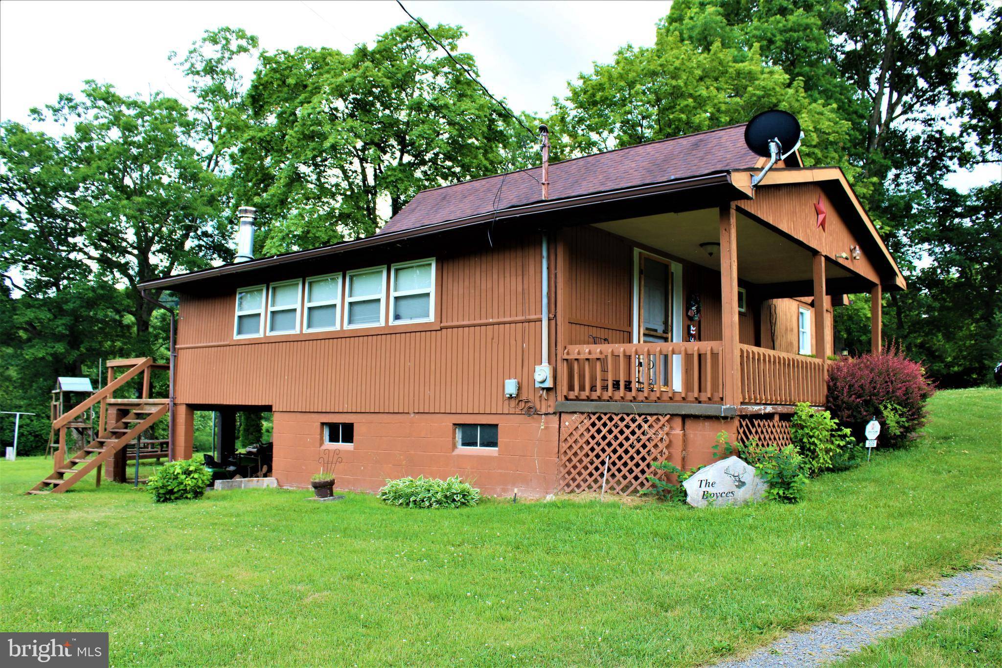 Springfield, WV 26763,309 COTTAGE LN