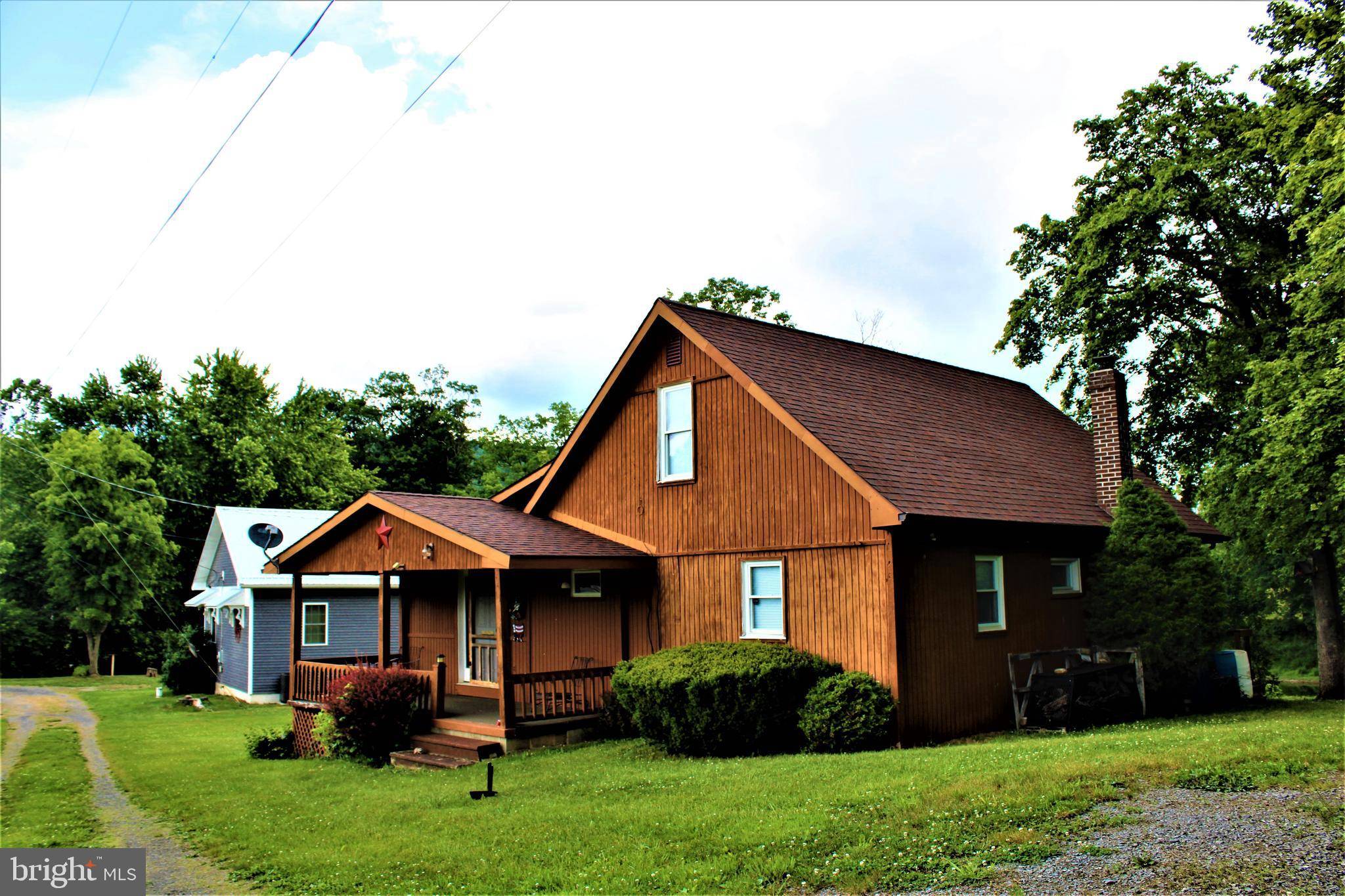 Springfield, WV 26763,309 COTTAGE LN