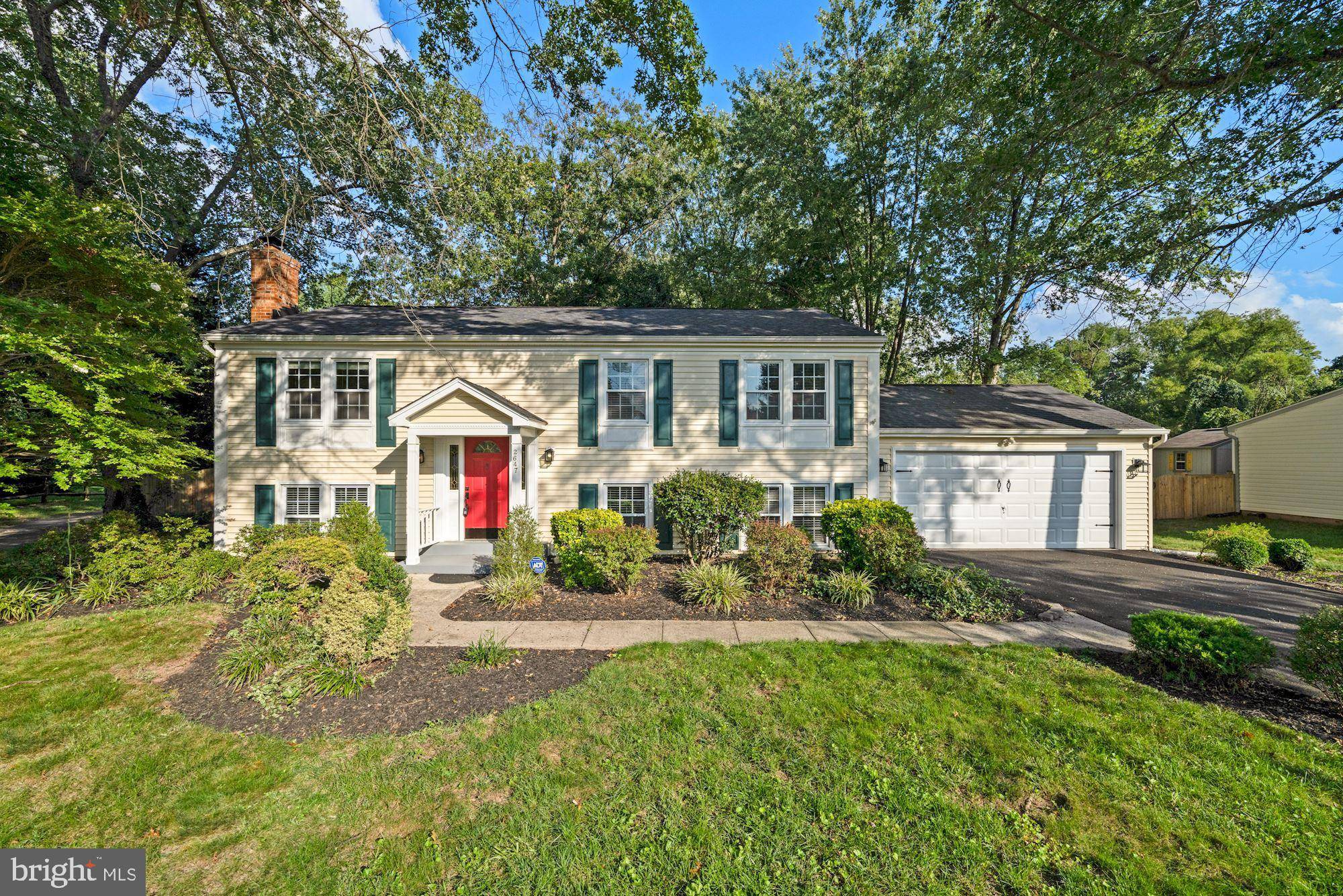 Herndon, VA 20171,2647 CONQUEST PL