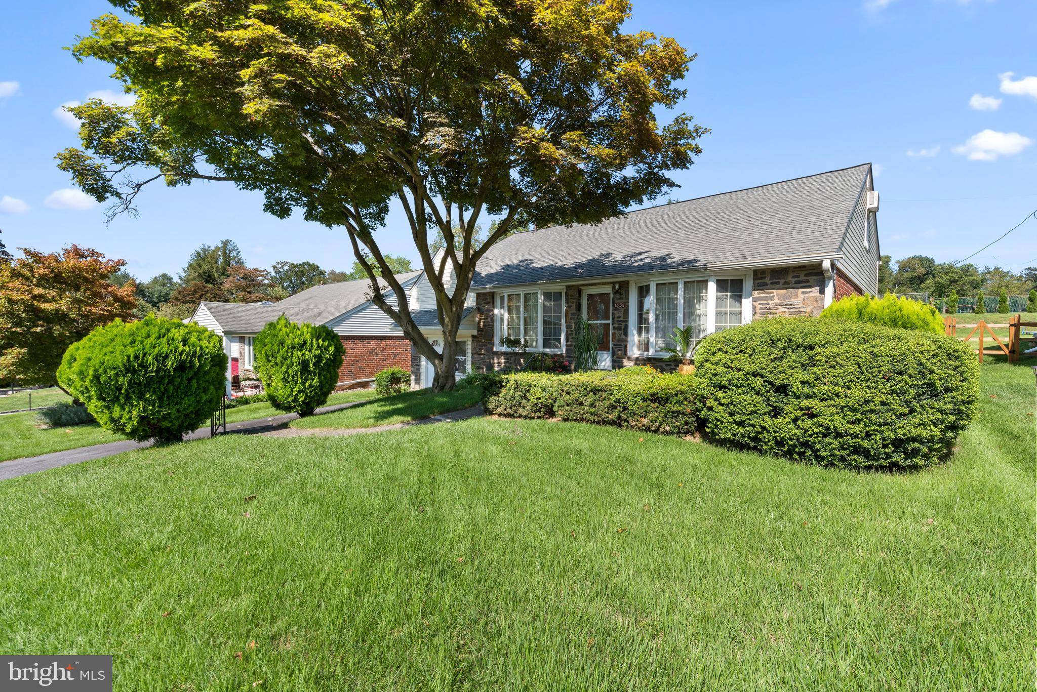 Havertown, PA 19083,1435 WINDSOR PARK LN