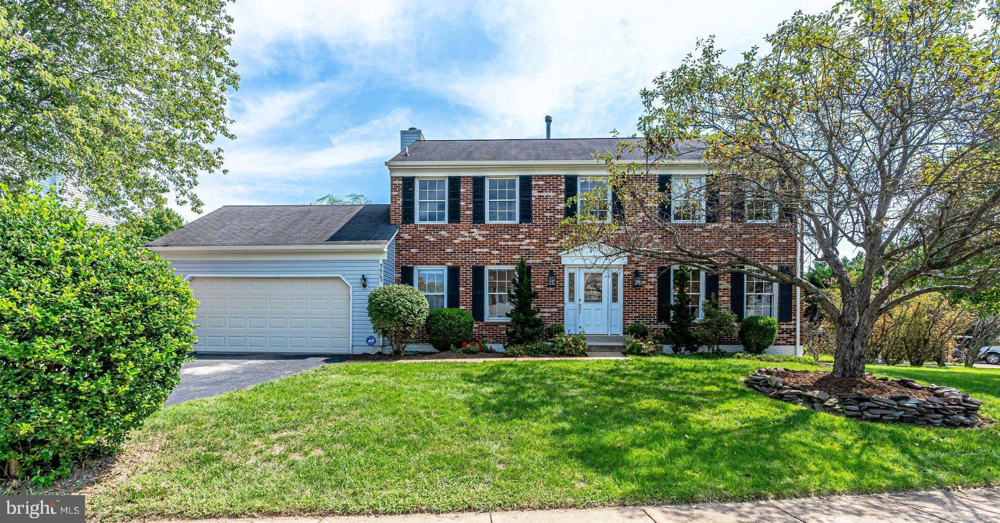 Centreville, VA 20120,5603 BIRCHLEAF PARK CT