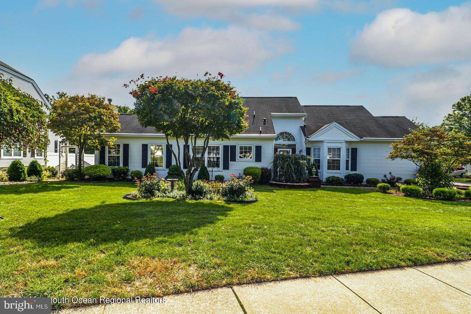 Manchester Township, NJ 08759,1 ESPLANADE DR