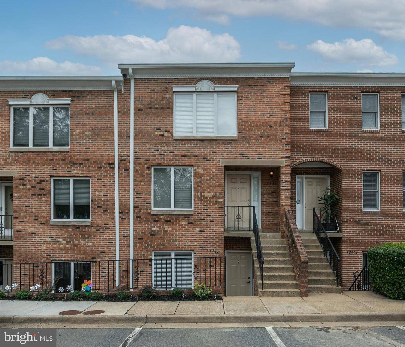 Falls Church, VA 22041,3744-A MADISON LN #3744A