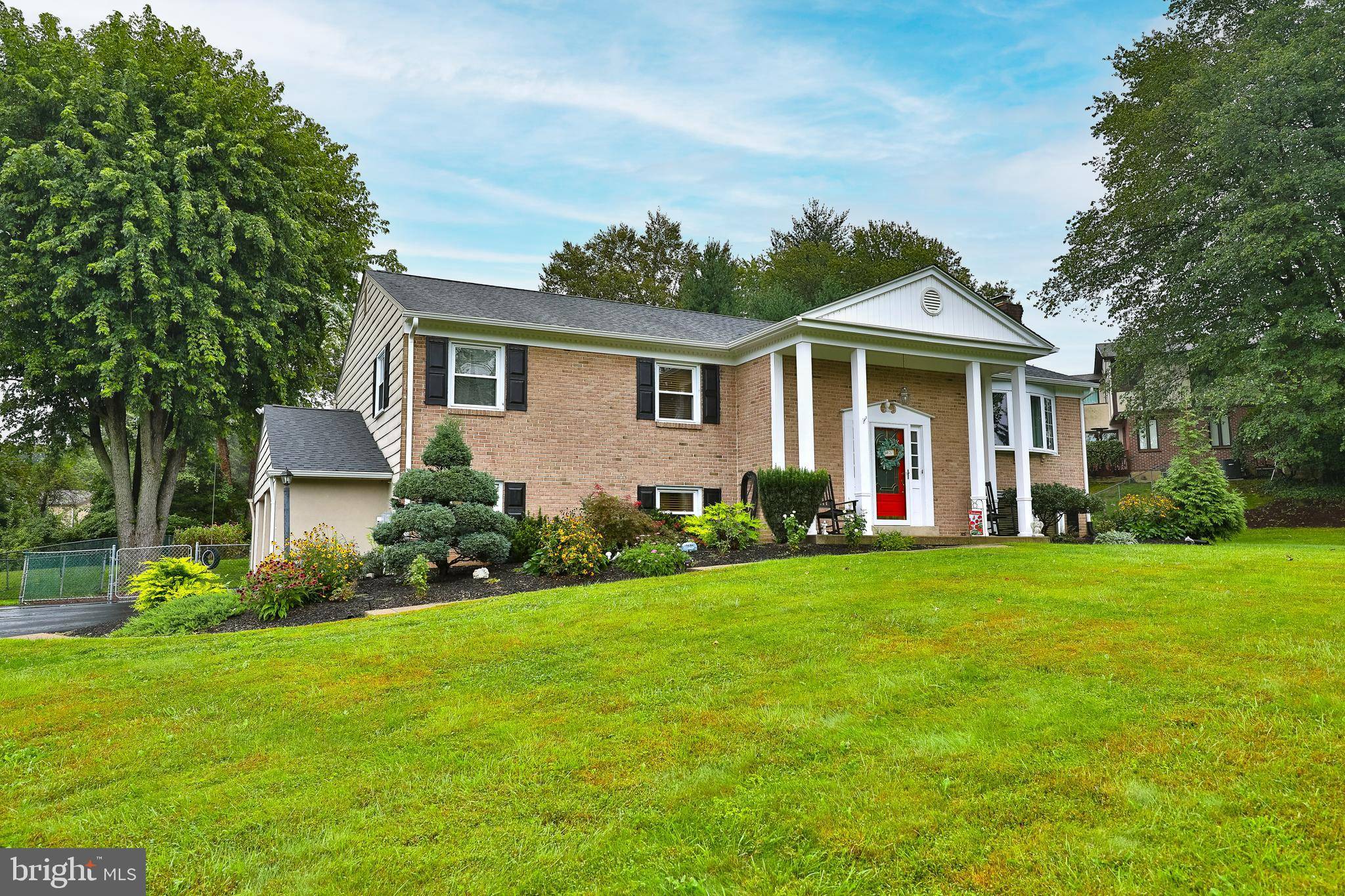 Huntingdon Valley, PA 19006,1323 GANTT DR