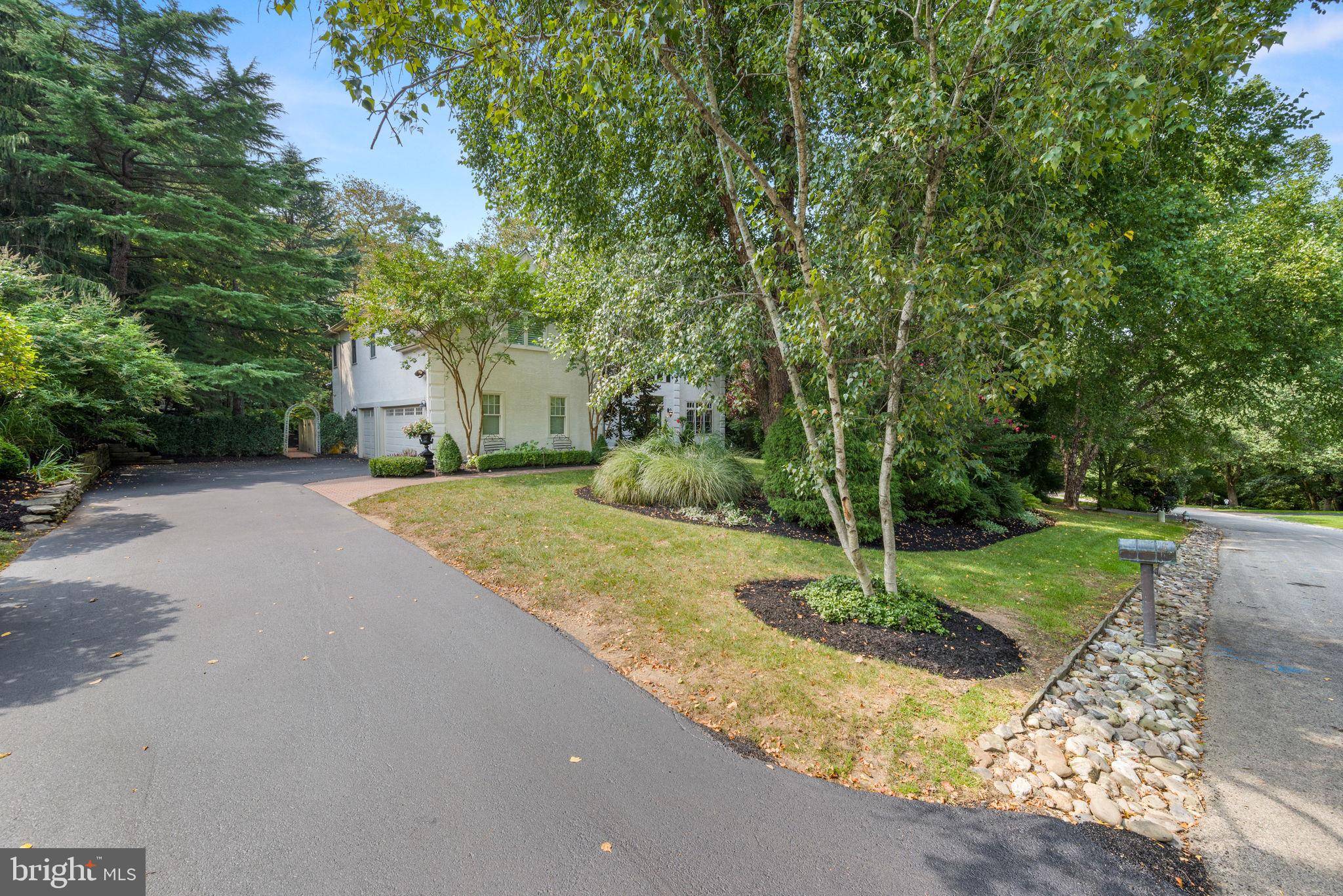 Wyndmoor, PA 19038,6 BIDDLEWOODS RD