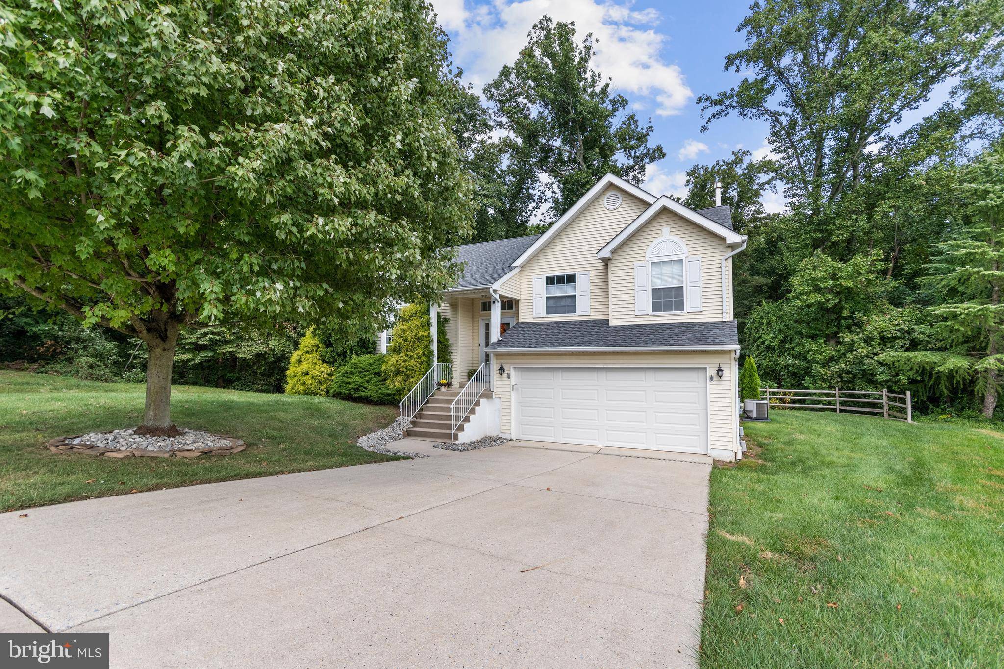 Sewell, NJ 08080,14 RIDGEVIEW CT