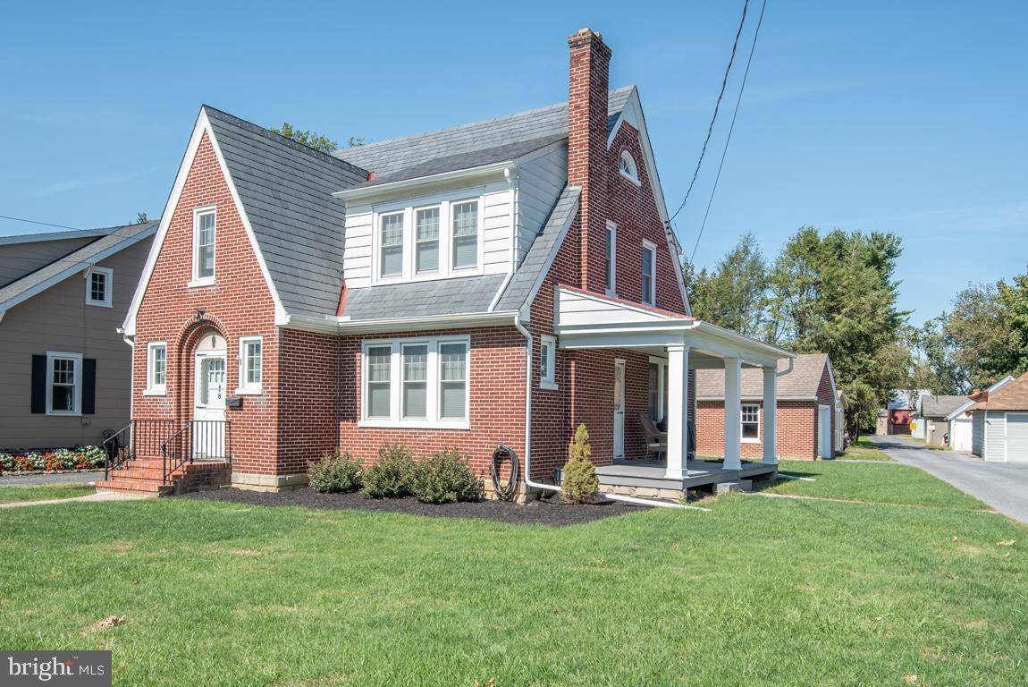 Quarryville, PA 17566,8 W 4TH ST